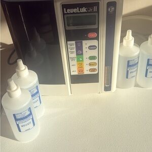 Leveluk JRII Water Ionizer with Bottles